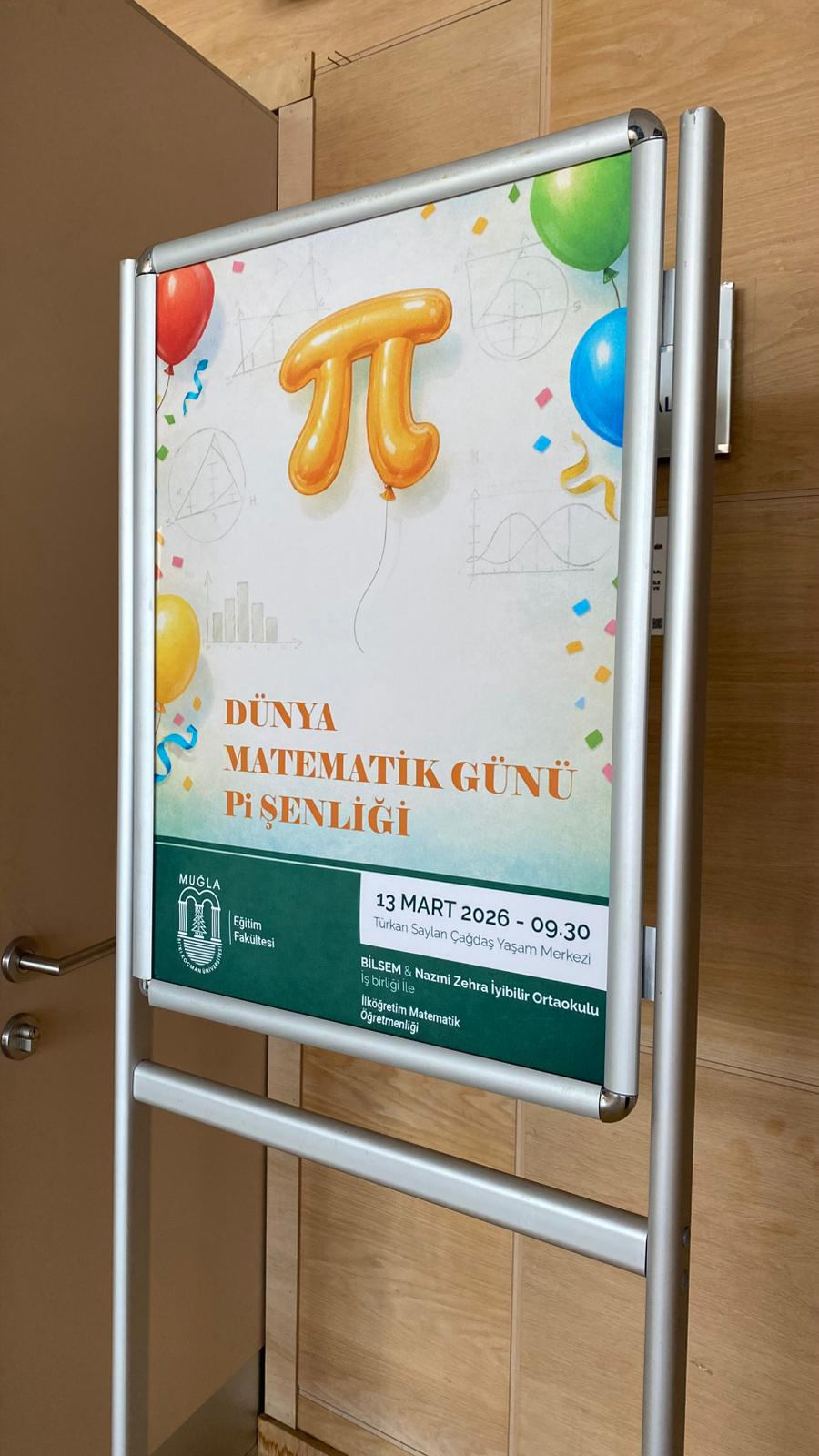 14 Mart Dünya Matematik Günü Pi Şenliği